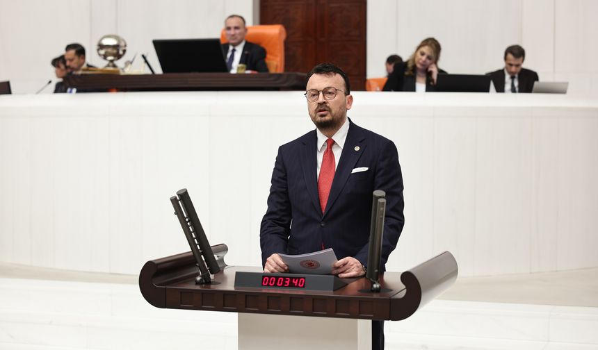 Şeref Arpacı’dan vergi paketine eleştiri: “Esnafa yük, büyük şirketlere avantaj”