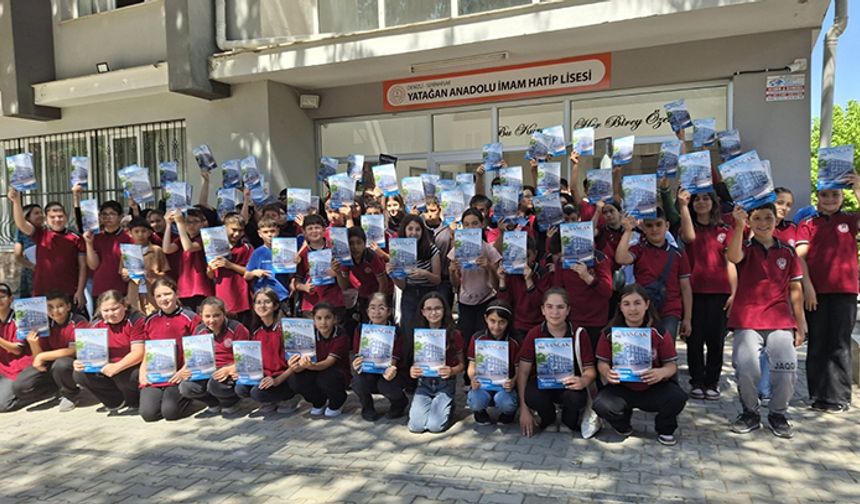 Liselilerin ‘Sancak’ dergisi okuyucuyla buluştu