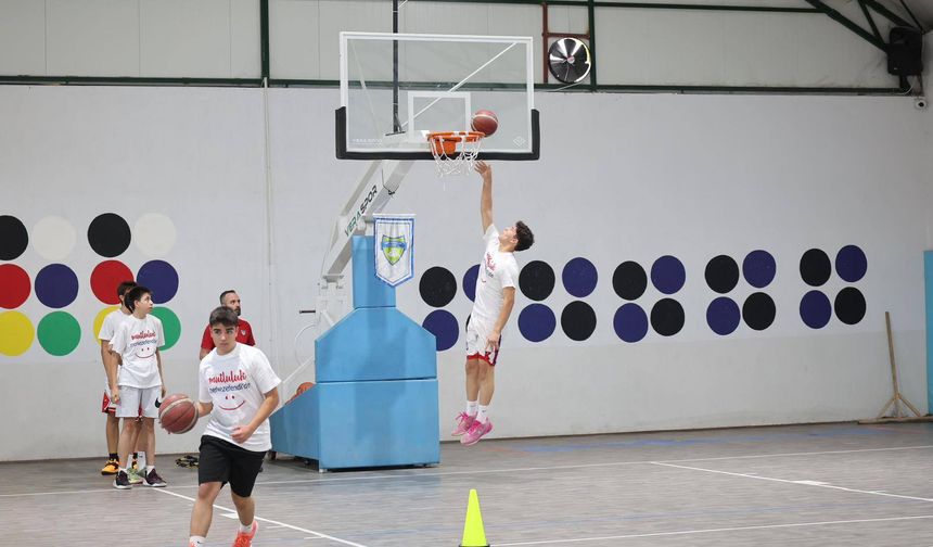 Merkezefendi’de Basketbol Altyapı Seçmelerine Yoğun İlgi