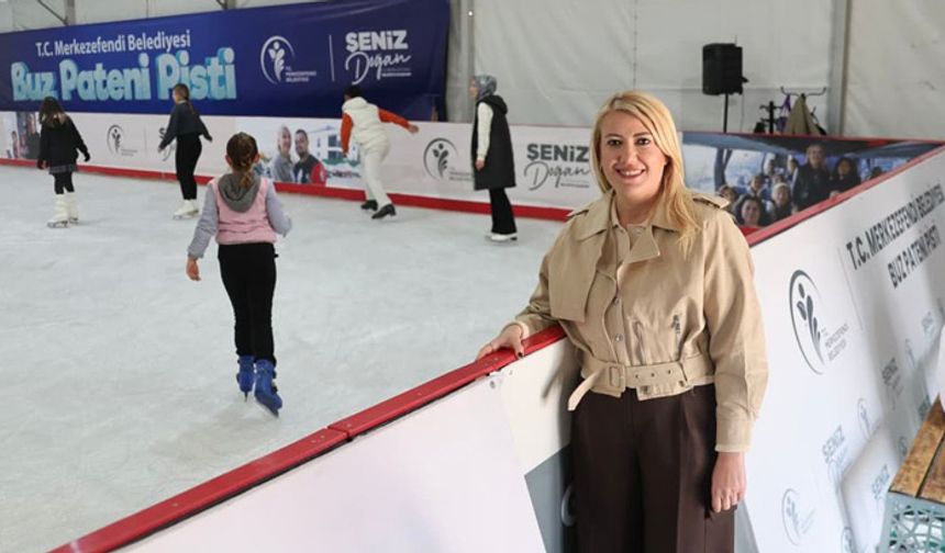Merkezefendi’de Buz Pateni Pisti açıldı