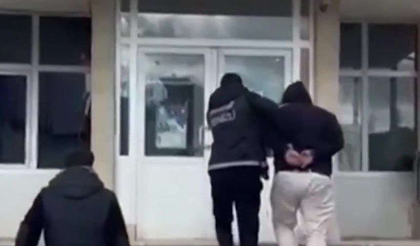 Denizli'de arama yapılan araçta narkotik madde ele geçirildi