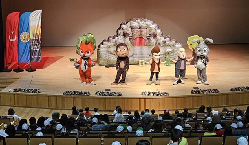 Denizli’de çocuklar orman dostlarıyla buluştu