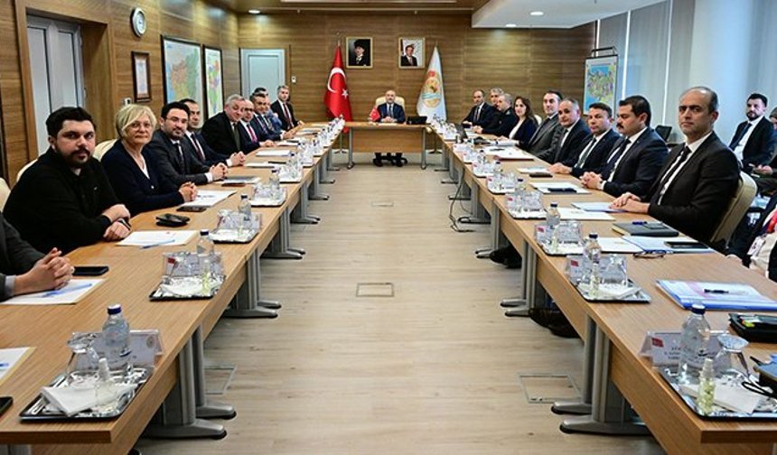 Denizli’de bağımlılıkla mücadele masaya yatırıldı