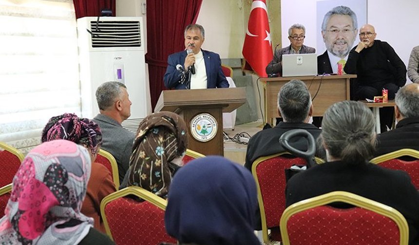 Beyağaç’ta “Ata Tohumu ve Kırsal Kalkınma” konferansı düzenlendi