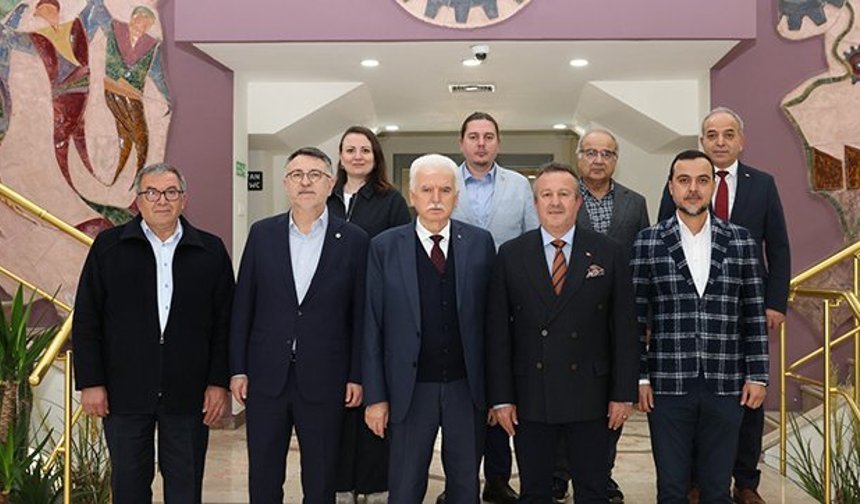 Denizli Ticaret Borsası DOSB Yönetimini ziyaret etti