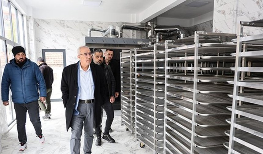 Çameli’nde yöresel ekmek fırını açılış için gün sayıyor