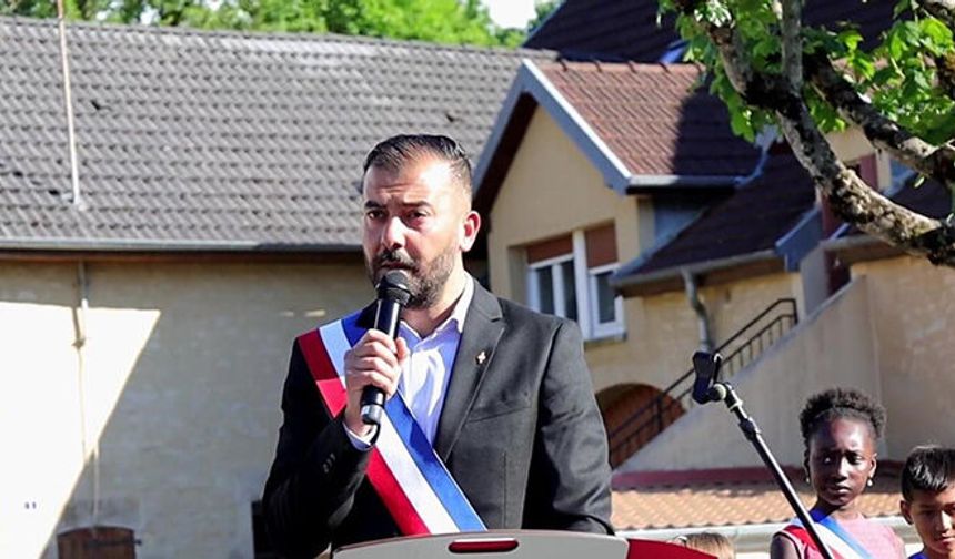 Denizlili Başkan, Fransızların gönlünü kazandı