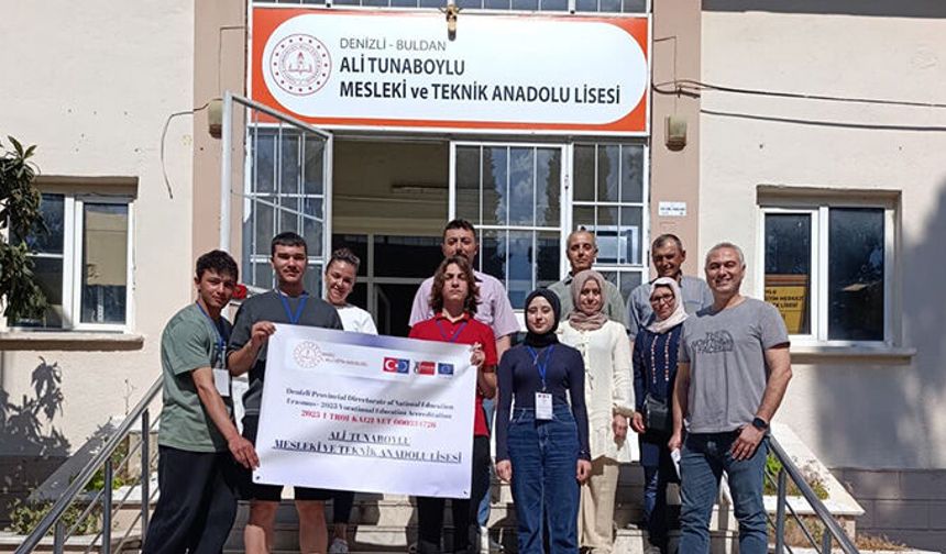 Buldanlı öğrenciler İtalya’da 3 aylık aşçılık stajı görecekler