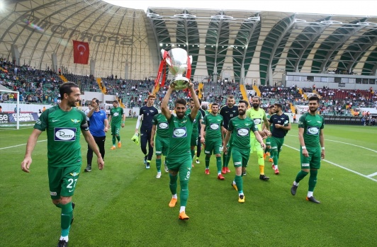 Spor Toto Süper Lig’de Teleset Mobilya Akhisarspor ile Osmanlıspor Maçı
