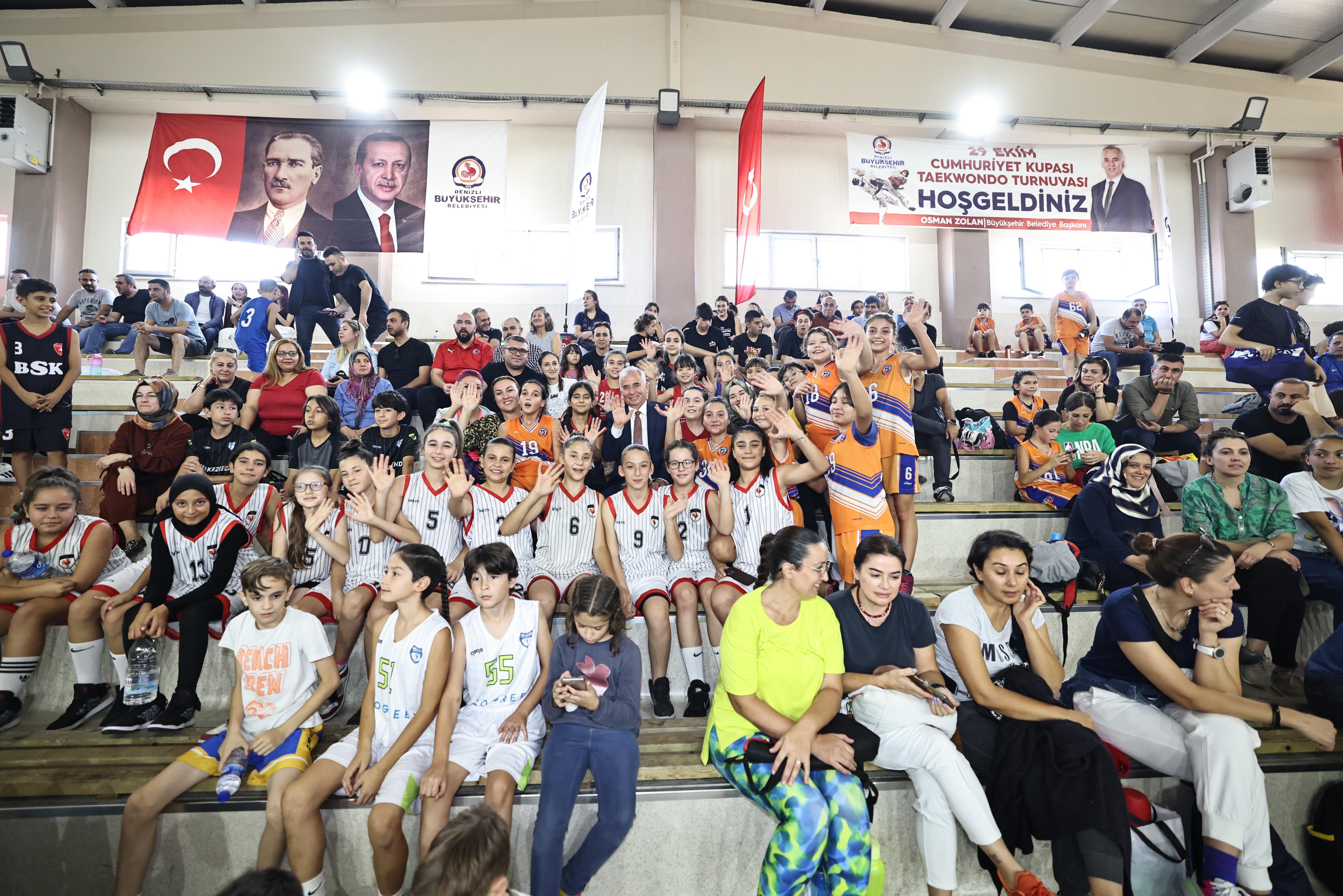 Büyükşehir Cumhuriyet Turnuvası - Basketbol- (4)