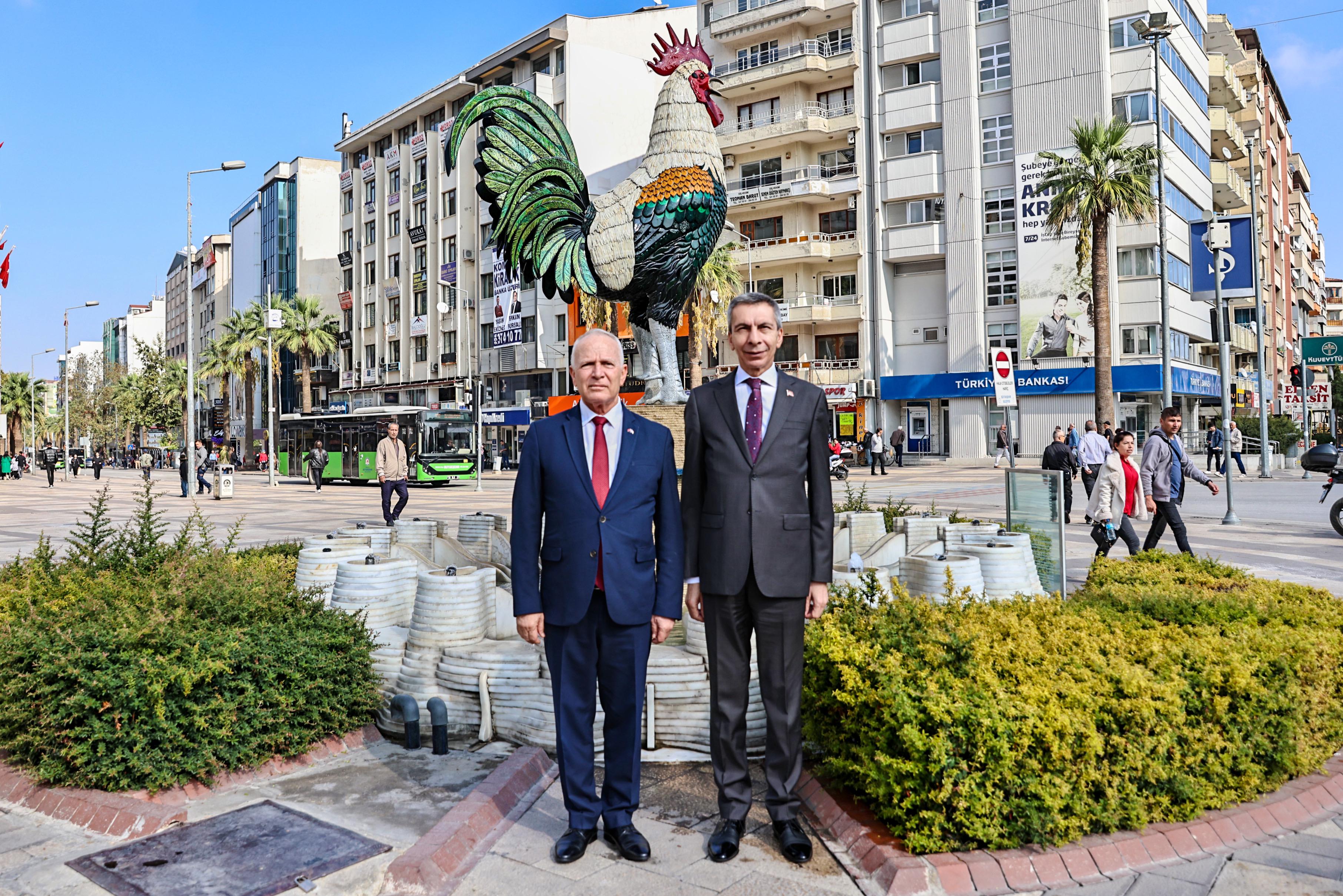 KKTC Meclis Başkanı Töre’den Büyükşehir’e ziyaret (4)