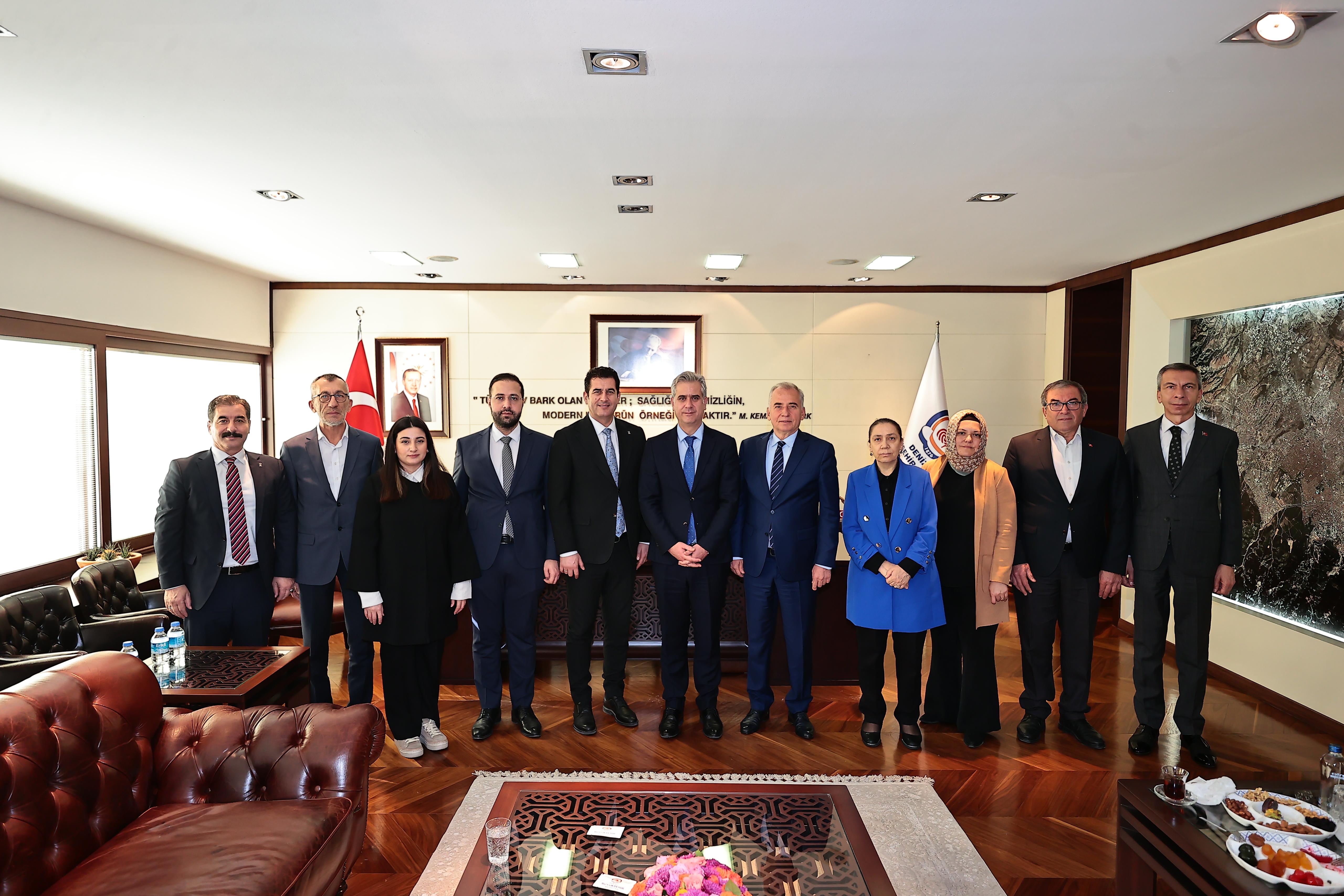 AK Parti Genel Başkan Yardımcısı Yalçın'dan Başkan Zolan’a ziyaret (1)