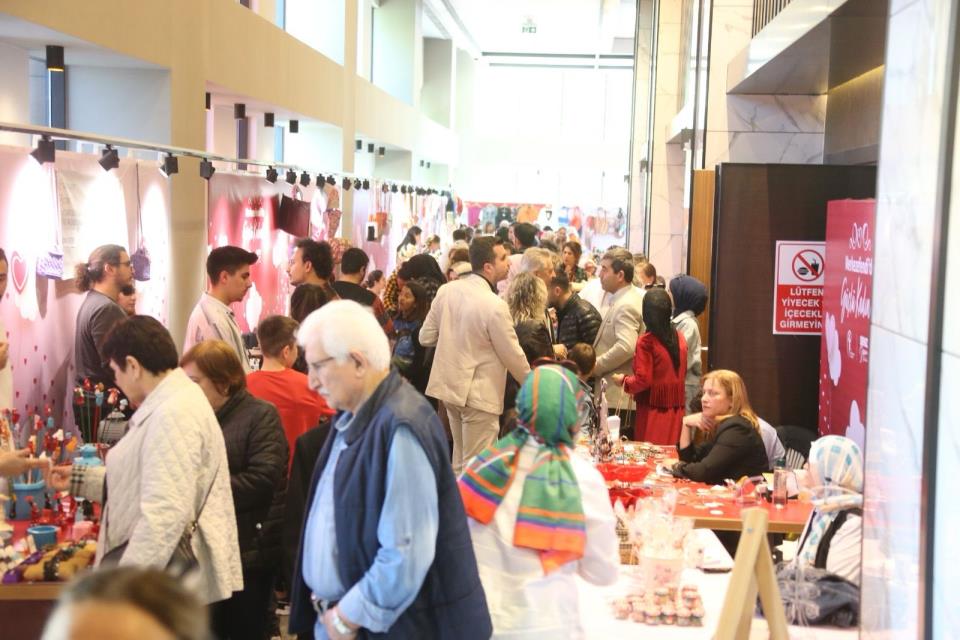 GİRİŞİMCİ KADINLAR VE EL EMEĞİ FESTİVALİ YARIN BAŞLIYOR (1)