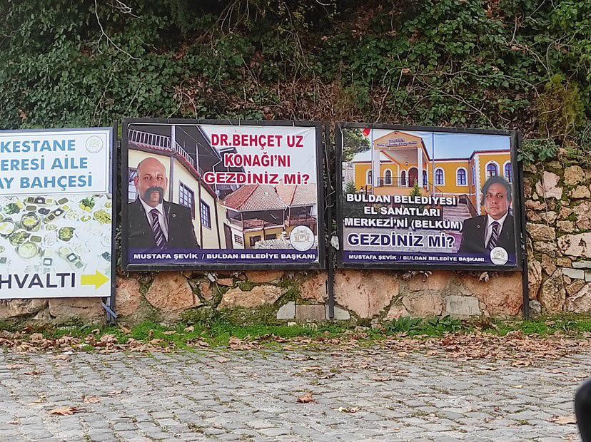 Başkan Şevik’in Billboardlarına Çirkin Saldırı1