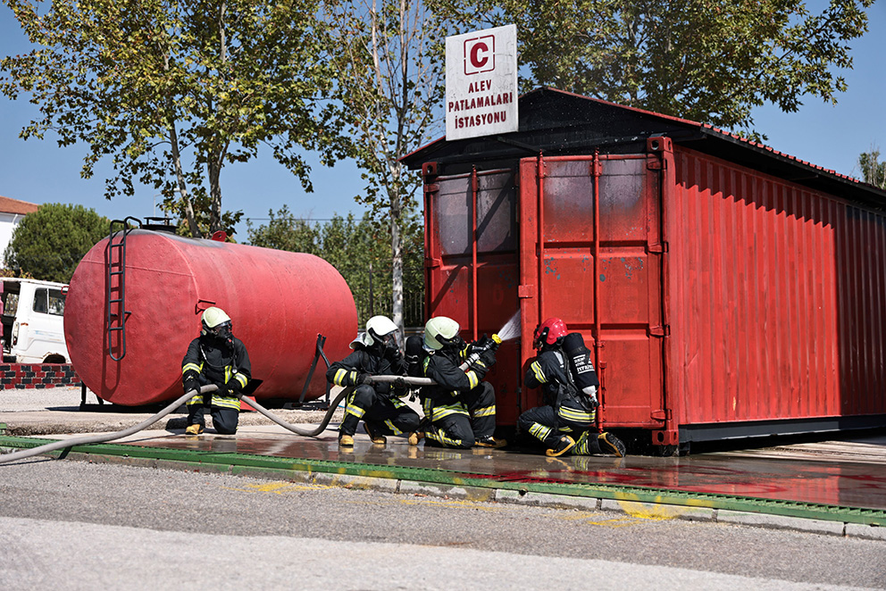 Geleceğin Ateş Savaşçıları Yetişiyor (2)