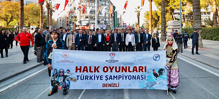 Halk Oyunları Türkiye Şampiyonası Kortej (2)