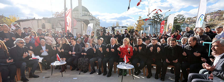 Merkezefendi̇ Beledi̇yesi̇’ni̇n Üçüncü Kreşi̇ni̇n Temeli̇ Atildi (3)