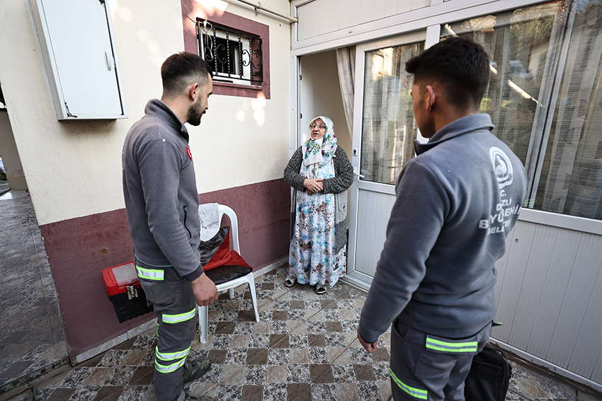 Denizli Büyükşehir’in Ücretsiz Tamirat Desteği Ile Yüzler Gülüyor (1)