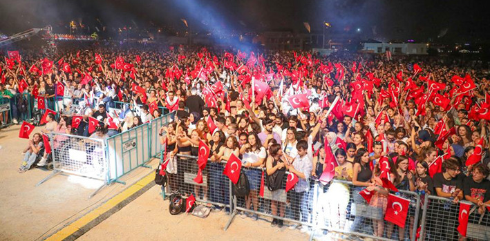 19 Mayis Gençli̇k Haftasi’nin İlk Konseri̇ Yarin (4)