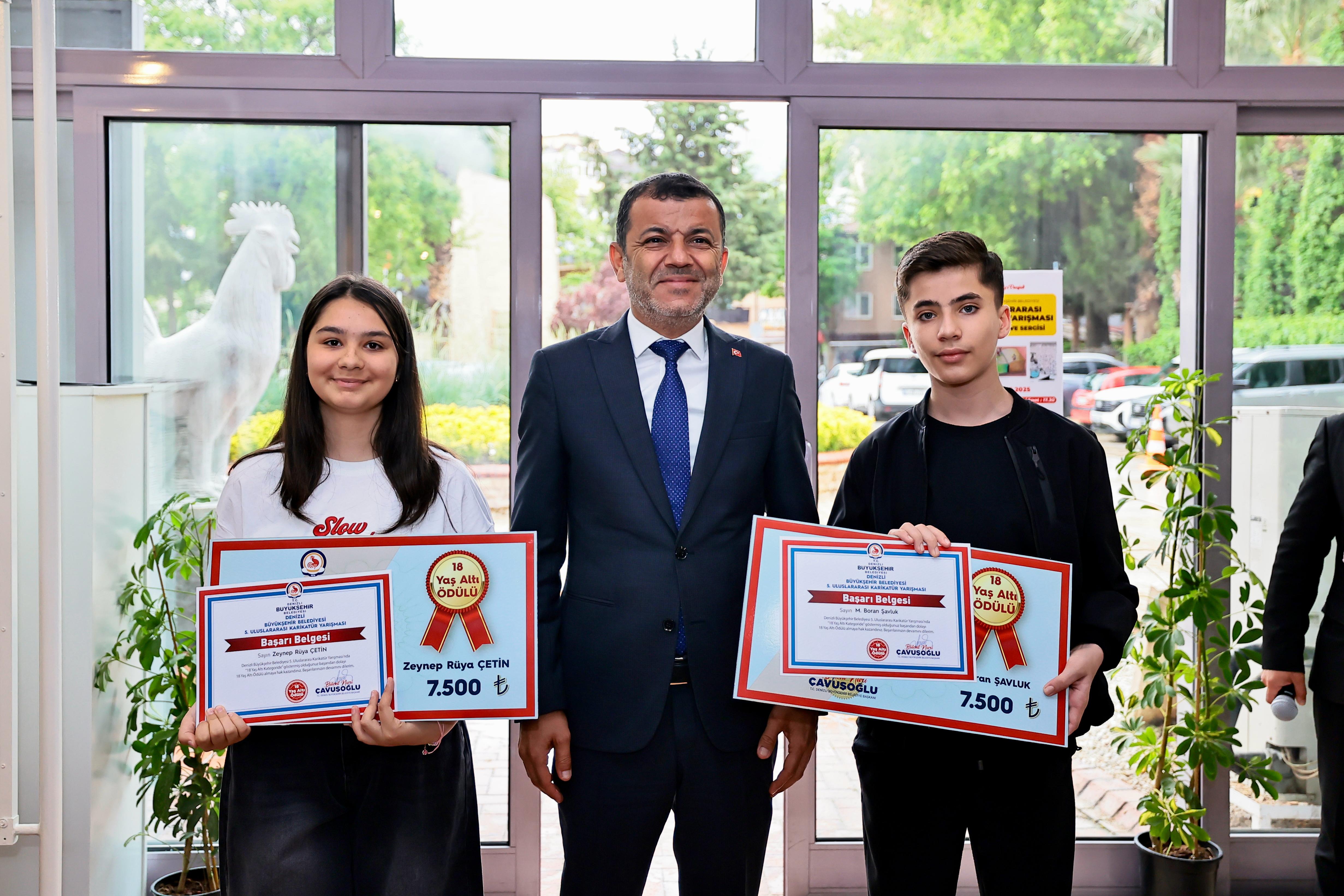 5. Uluslararası Karikatür Yarışması Sergisi Ve Ödül Töreni Yapıldı (9)