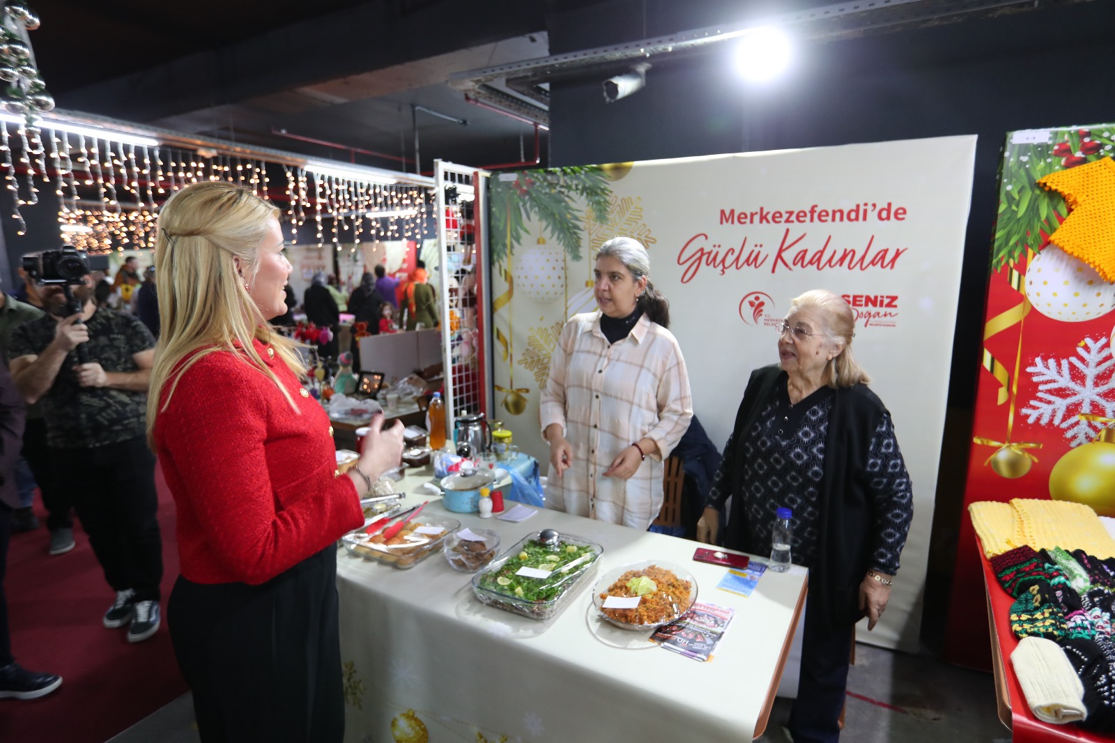 8. Gi̇ri̇şi̇mci̇ Kadinlara Destek Günleri̇ Başliyor (1)