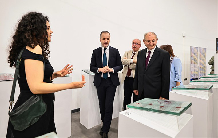 Cam Bienali 3
