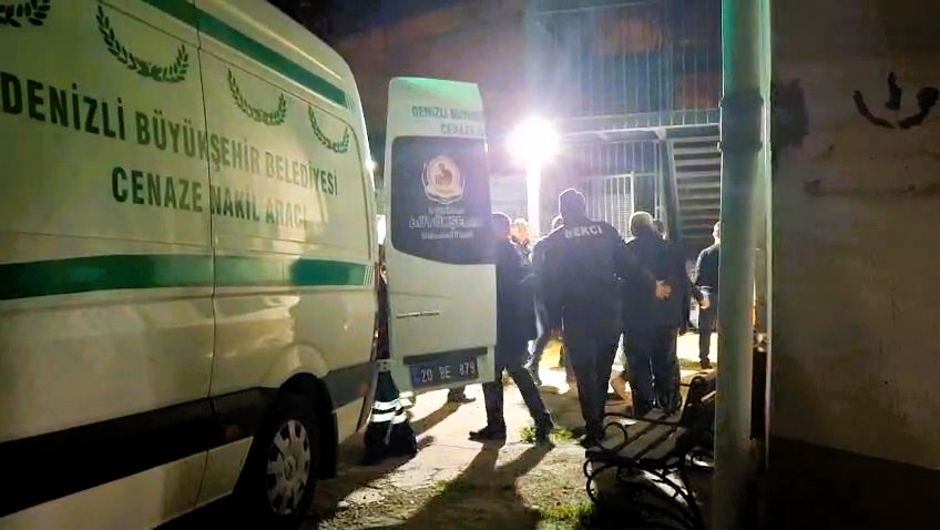 Denizli’de Yem Karıştırma Makinesi Can Aldı (1)