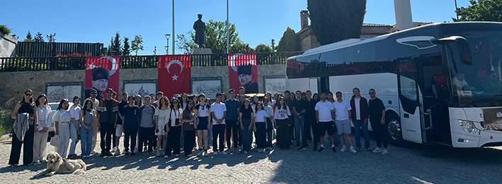 Denizlili Gençler “Köklere Yolculuk” Ile Çanakkale Ruhunu Yerinde Yaşadı (3)