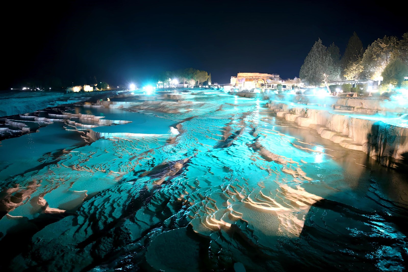 Hierapolis Ve Pamukkale Gece Ziyaretlerinde Yoğun İlgi (2)
