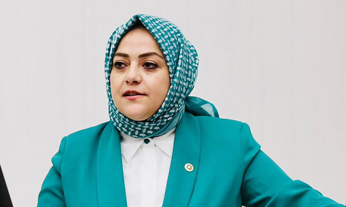Sema Si̇lki̇n Ün-7