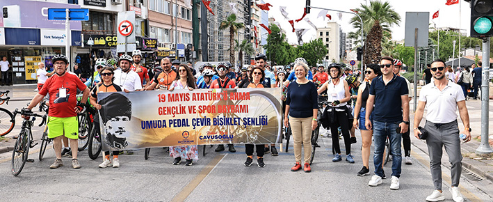 “Umuda Pedal Çevir” Şenliği Renkli Kortejle Başladı (5)