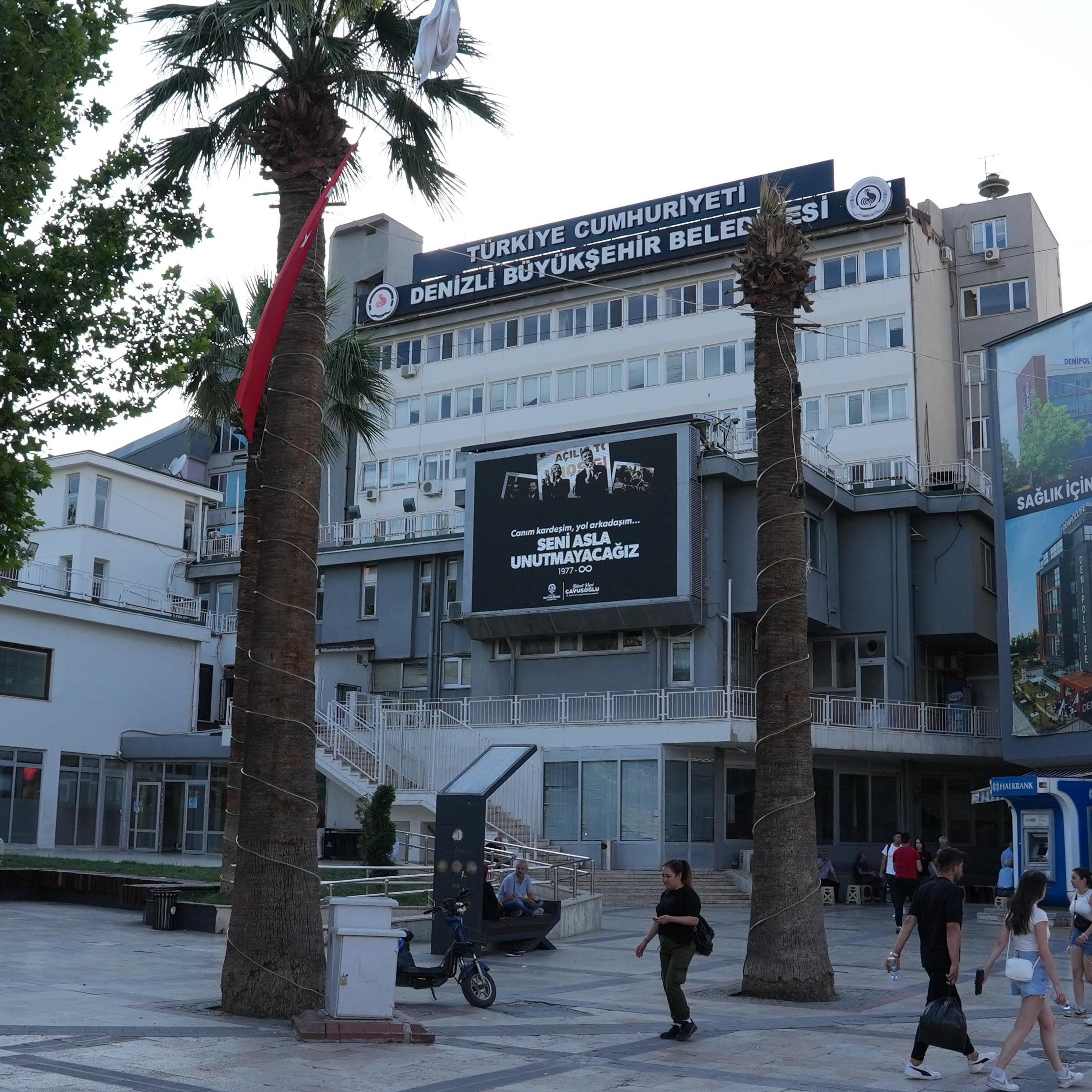 Başkan Çavuşoğlu’ndan Vefa Dolu Veda (4)