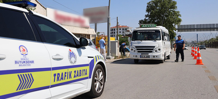 Denizli Büyükşehir’den Şehir Içi Minibüs Ve Taksi Denetimi (1)