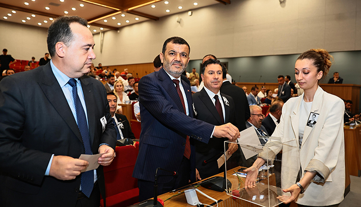 Ege Belediyeler Birliği'nin Yeni Başkanı Bülent Nuri Çavuşoğlu Oldu (8)