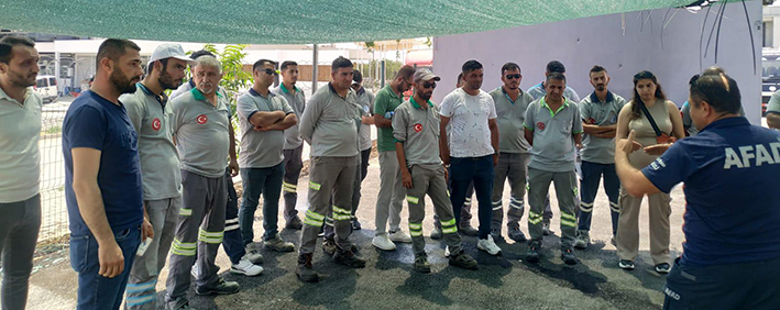 Makut’a Deprem Ve Afet Eği̇ti̇mi̇ Veri̇ldi̇ (4)