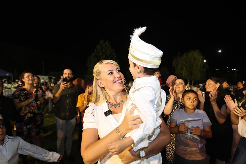 Merkezefendi̇’de Toplu Sünnet Kayitlari Başladi (3)