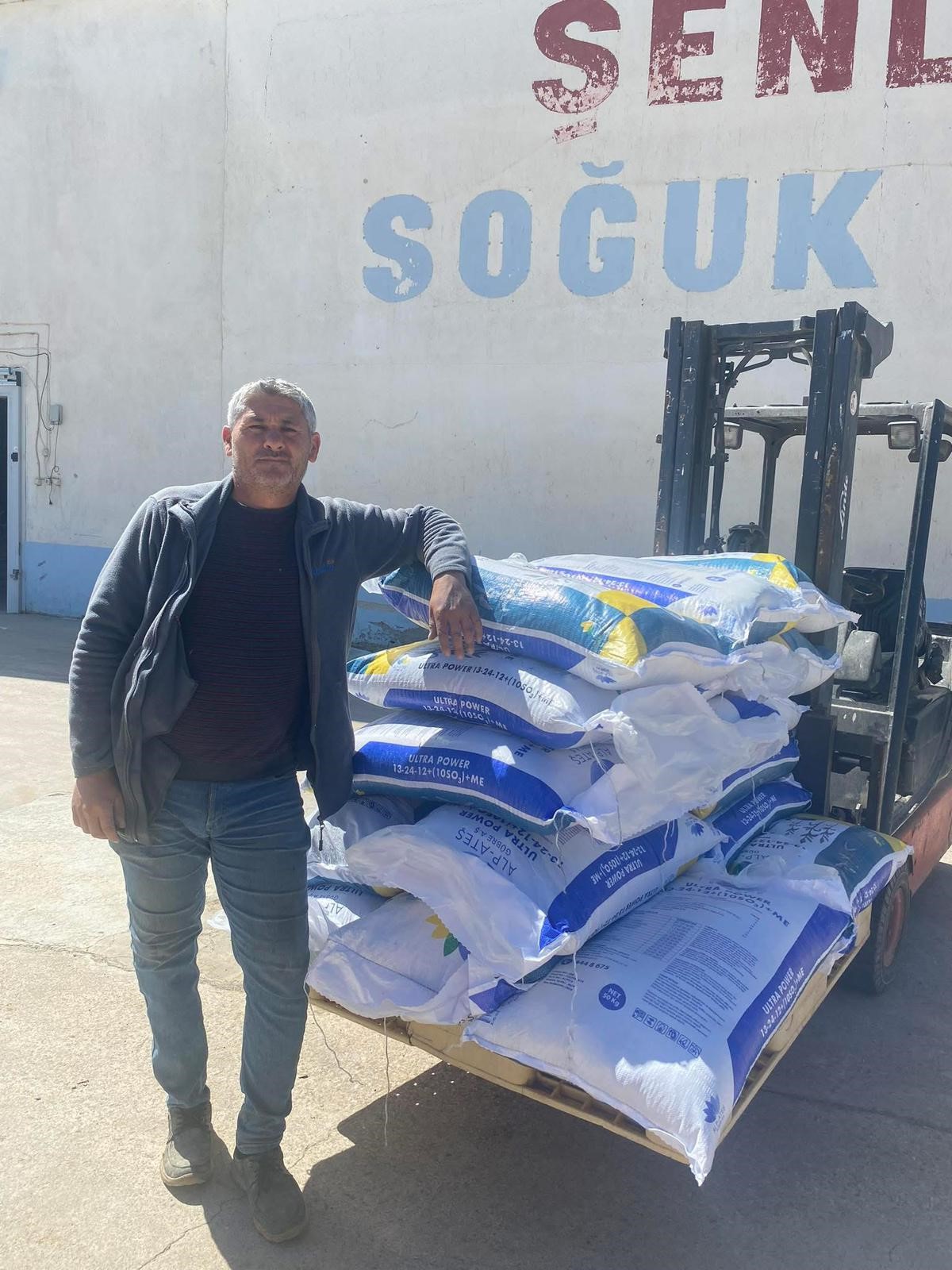 Yoldan Çıkan Otomobil Takla Attı (2)