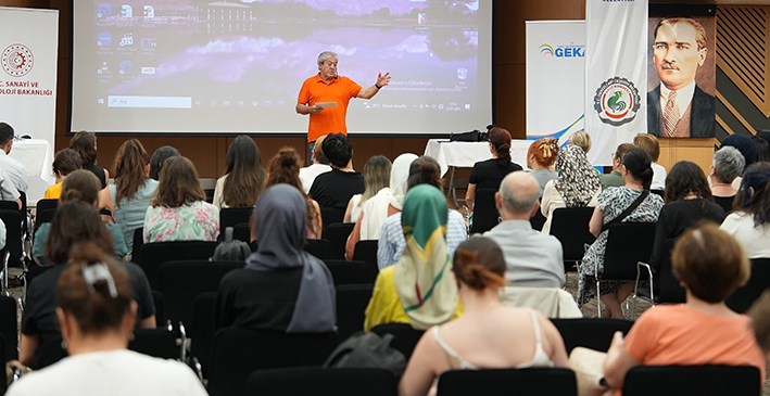 Kadın Girişimciler Dijitalleşme Yolunda Bir Adım Daha Attı (4)