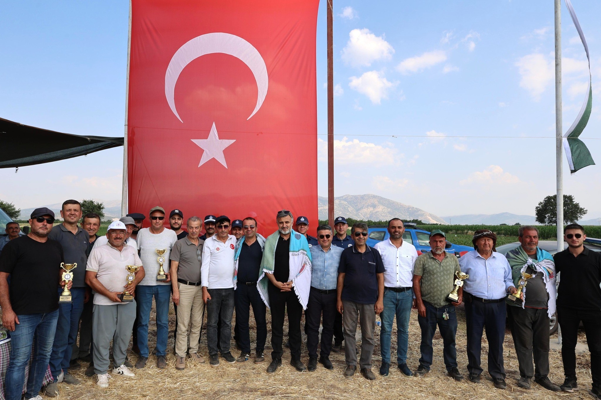 Tavas’ta Geleneksel Rahvan At Yarışları Tamamlandı (3)