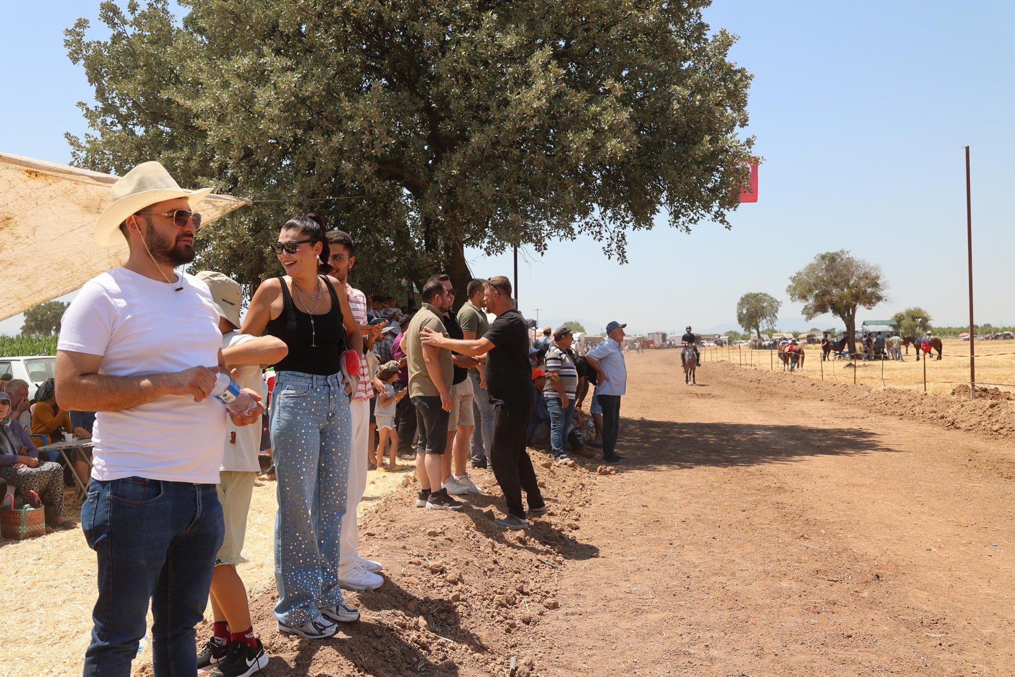 Tavas’ta Geleneksel Rahvan At Yarışları Tamamlandı (4)
