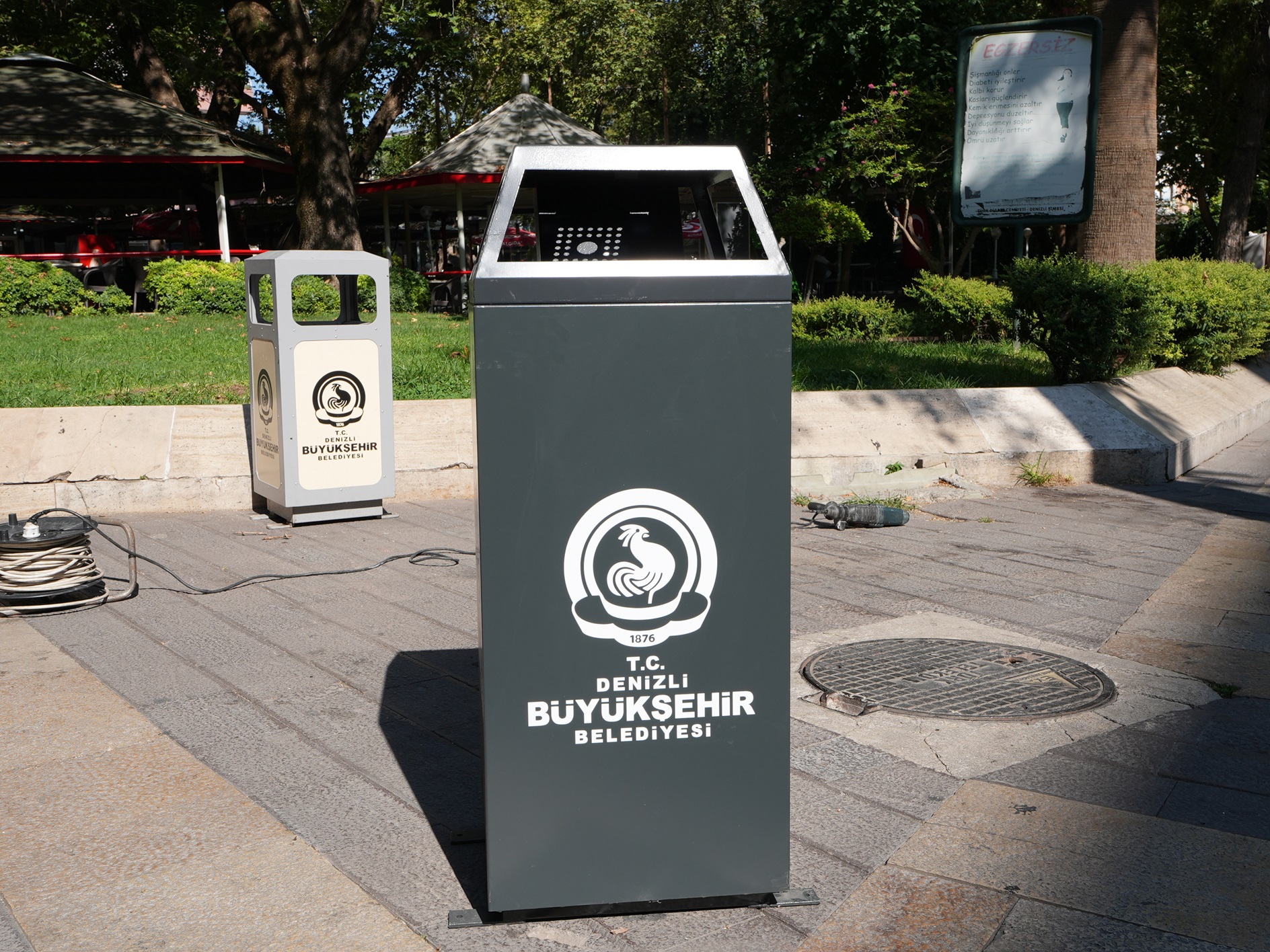 Denizli Büyükşehir Çöp Kutularını Yeniliyor (4)