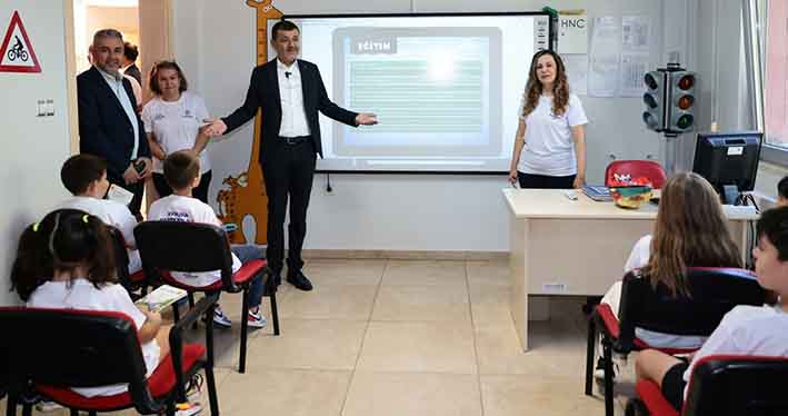 Çocuklara Trafik Ve Ulaşım Eğitimi (4)
