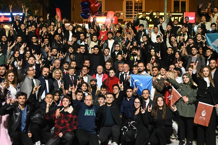 564609322 1390231056437941 3704883518378439575 N