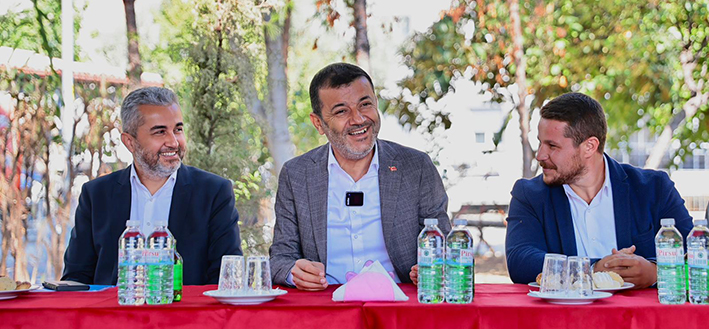 Başkan Çavuşoğlu Minibüs Şoförleriyle Buluştu (4)