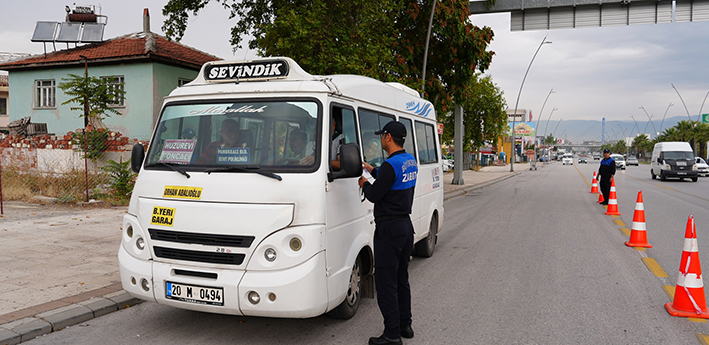 Büyükşehir Zabıta’dan Şehir Içi Dolmuşlara Trafik Denetimi (3)