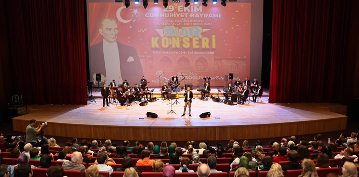 Denizli Büyükşehir’den Cumhuriyet’in 102. Yılında Nostaljik Gece (4)