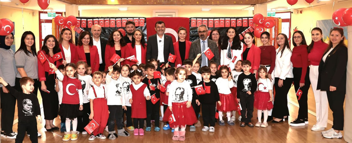 Denizli Büyükşehir’in Güneşli Günler’inde Cumhuriyet Sevinci (9)