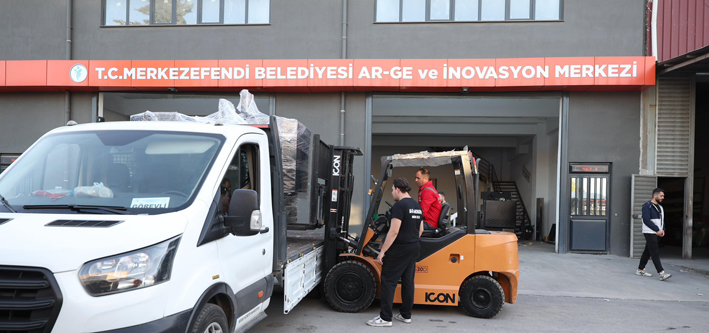 Merkezefendi̇ Beledi̇yesi̇’ni̇n 31’İnci̇ Mama Maki̇nesi̇ Eski̇şehi̇r’e Tesli̇m Edi̇ldi̇ (6)