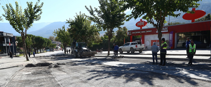 Pamukkale Bld Asmalievler Mahallesi̇'ne Modern Yol Hamlesi̇ (2)