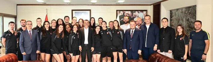 Voleybol Ziyaret (7)